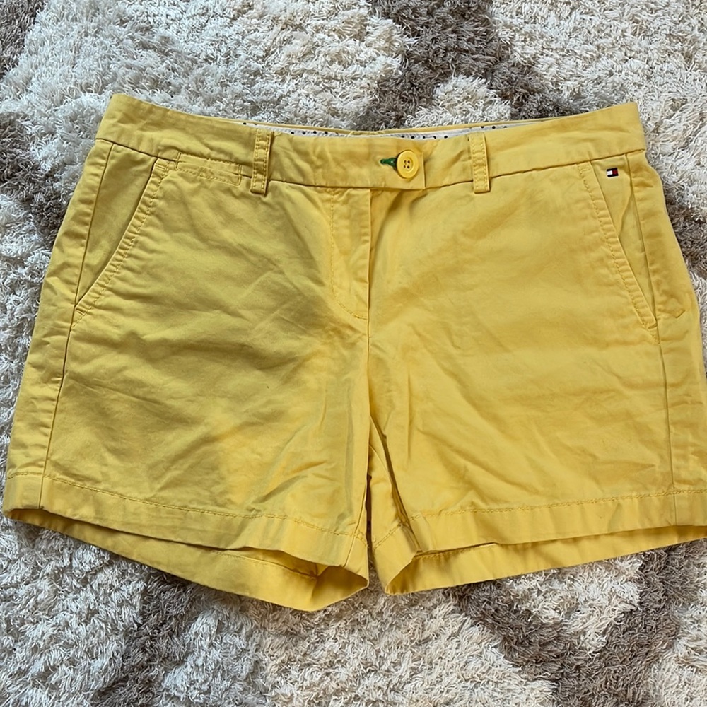 Women’s Tommy Hilfiger shorts size 8